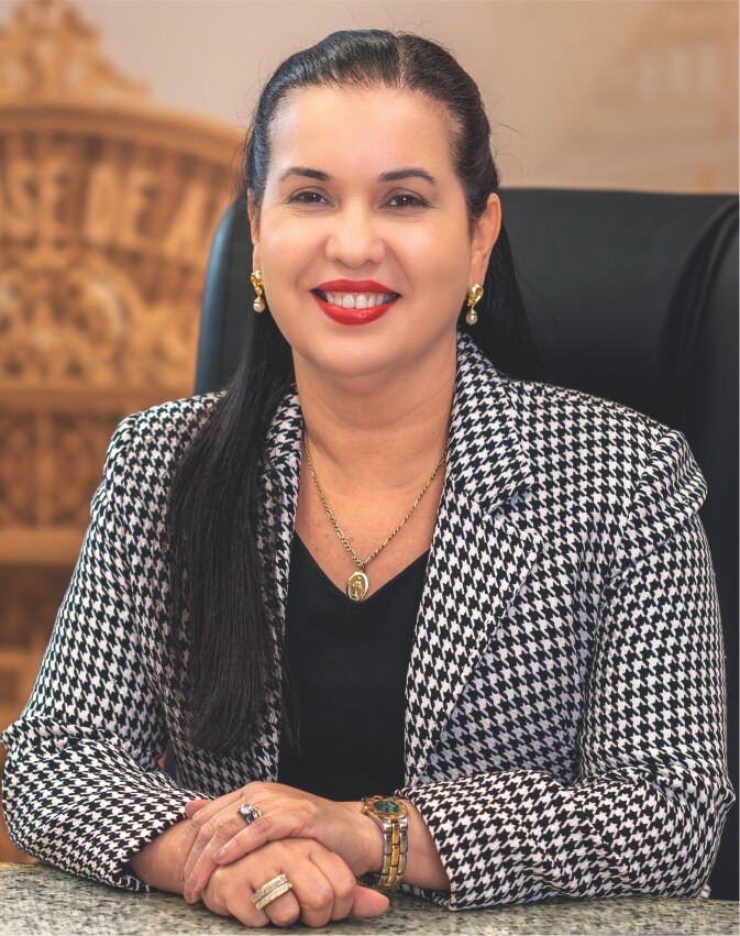 Dra. Christiane Leitão primeira mulher presidente da OAB Ceara em entrevista para a Revista Saúde Ceará